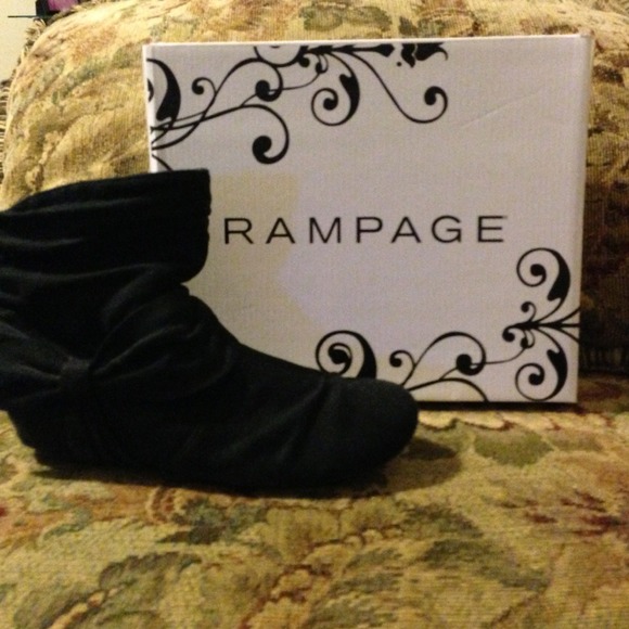 Rampage® "Buckley" Casual Flat Booties