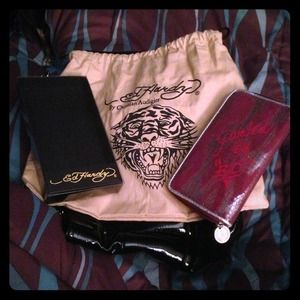 RESERVED FOR TRADE💥Ed Hardy Zip Wallet/Clutch💥