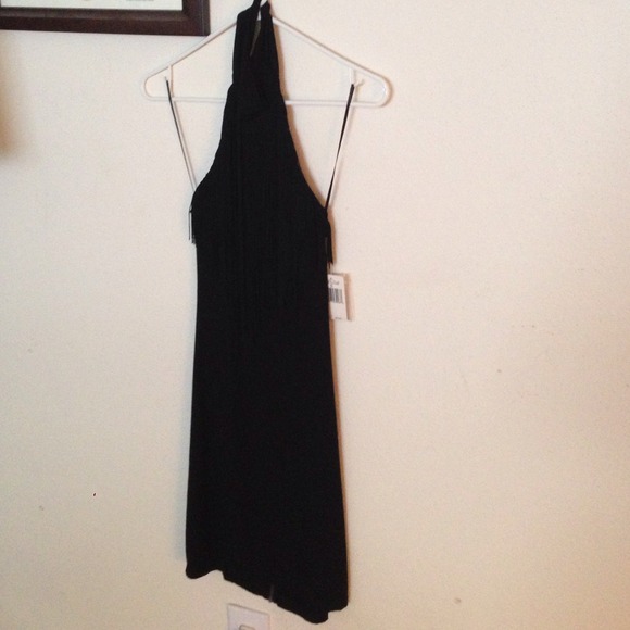 ⛔️SOLD⛔️ Guess little black dress - Picture 3 of 4