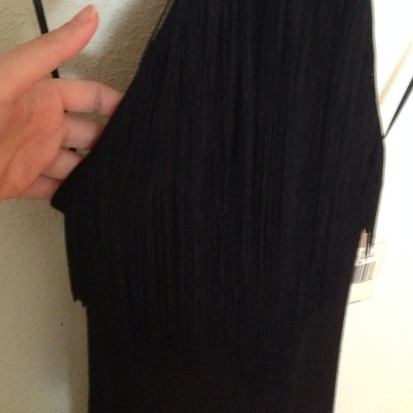 ⛔️SOLD⛔️ Guess little black dress - Picture 4 of 4