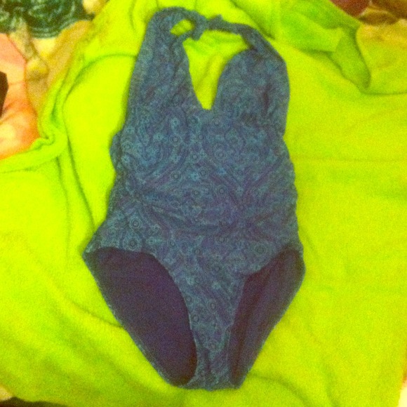 BNWOT blue one piece bathing suit from old navy - Picture 1 of 3