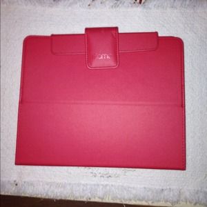 ihome iPad cover with key board.