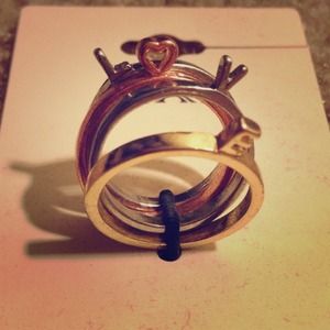 L.O.V.E ring set