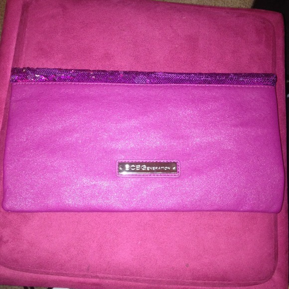 BCBG two-tone purple sequin/maroon clutch - Picture 2 of 4