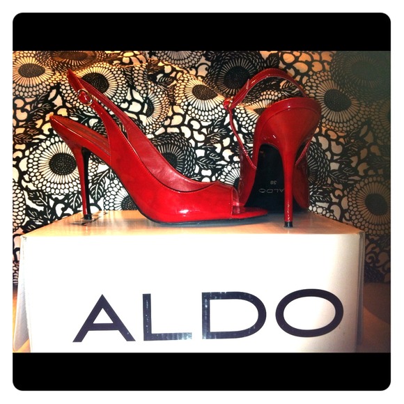Aldo red pumps