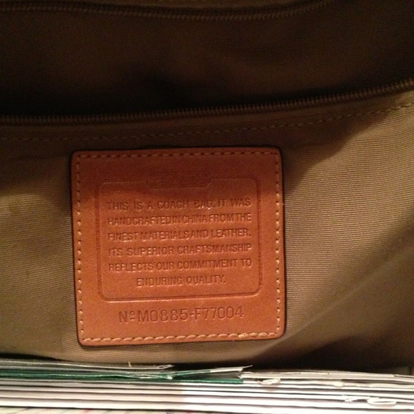 COACH - computer/diaper bag - Picture 4 of 4