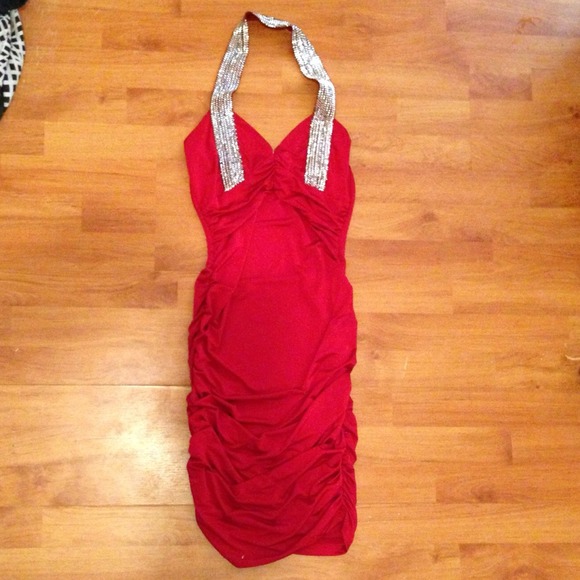 Red Silky Dress 💃