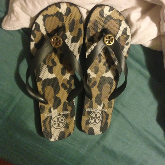 Tory burch sandals
