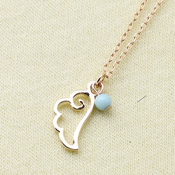 Angel wing and pearl pendant necklace