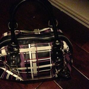 Used Bebe handbag in very good shape