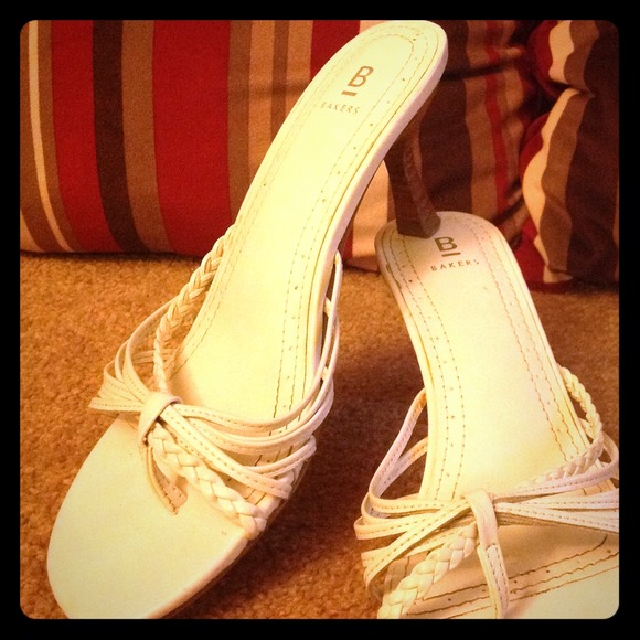 SOLD IN BUNDLE.   White Heels.