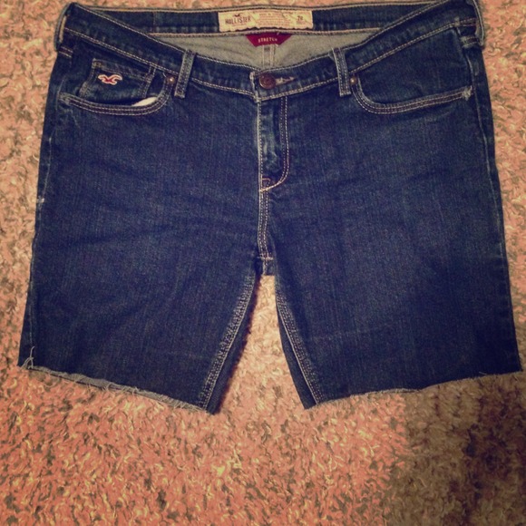 Hollister cropped shorts