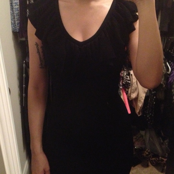Forever 21 Ruffle Bodycon Dress - Picture 4 of 4
