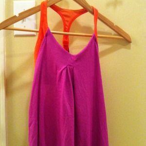 Lululemon tank 6