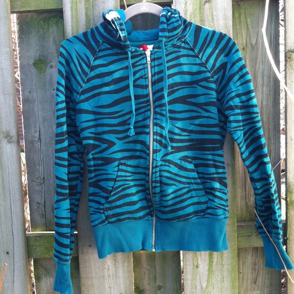 H&M animal print hoodie
