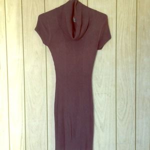 Drooping turtleneck rayon and polyester dress