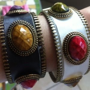 Zipper bracelets