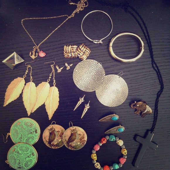 Random jewelry - Comment for $ of specific choices