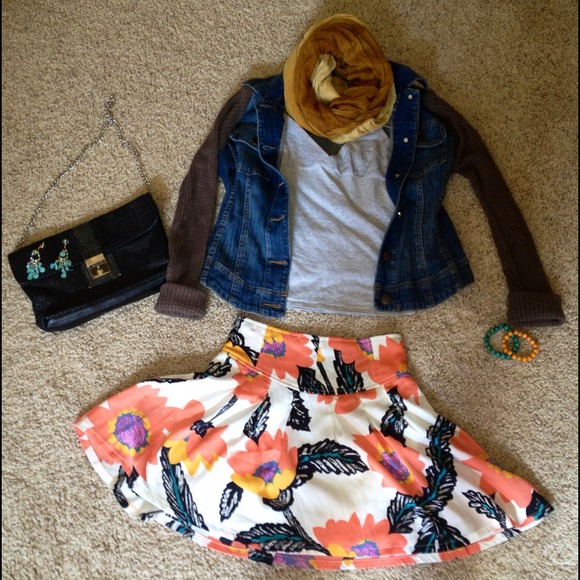 *SOLD!* Free People Floral Flowy Skirt - Picture 4 of 4