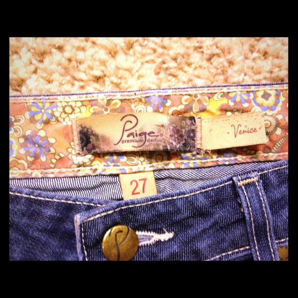 Genuine Paige Denim Venice Capri