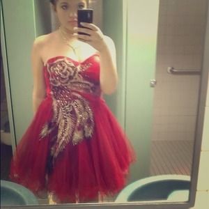 Windsor homecoming dress