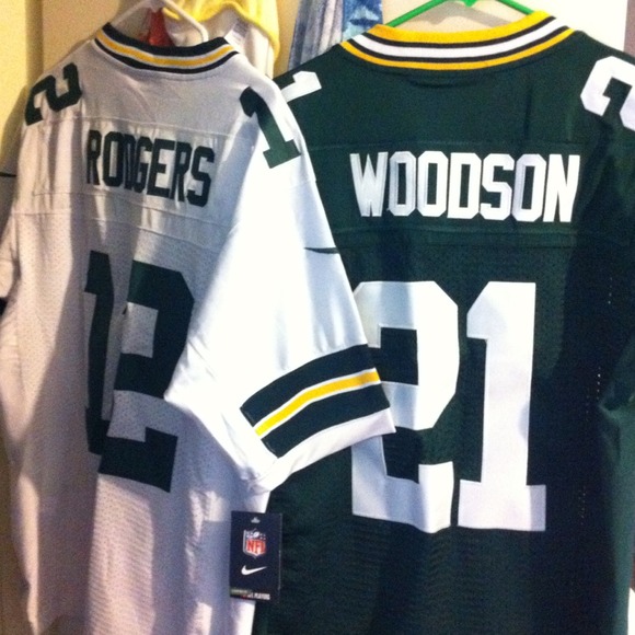 Green Bay packers bundle inspired on field jersey