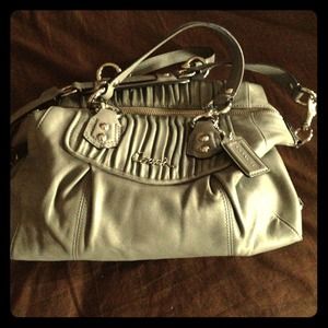 Coach Ashley gathered satchel