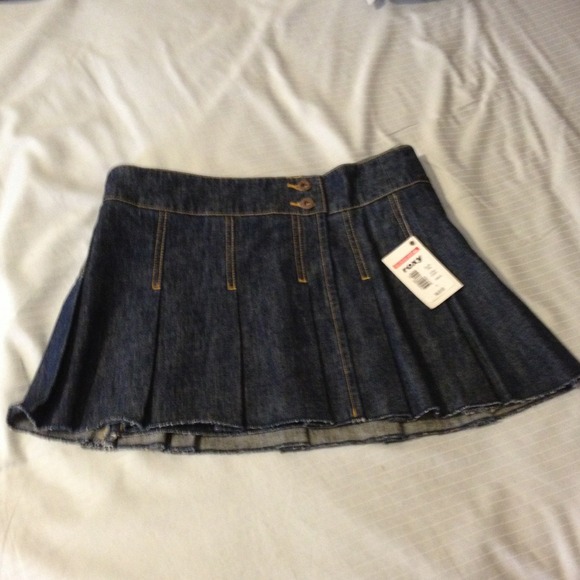 Roxy pleated jean mini skirt