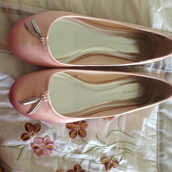 Pearl pink Lauren Conrad flats