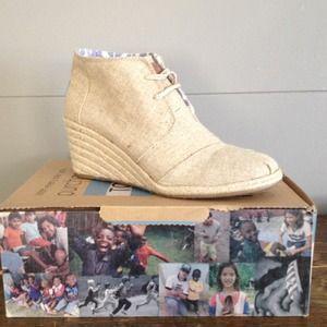 TOMS Desert Wedge