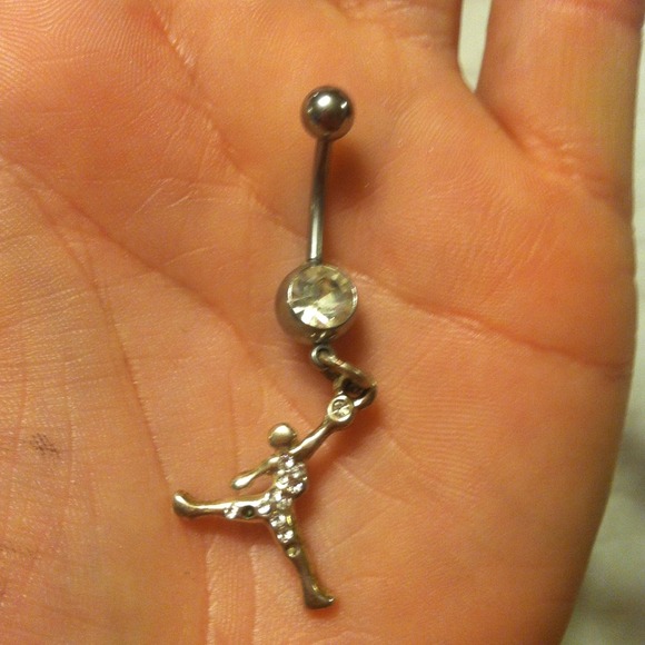 Inspired belly ring💎❌No Trades❌ No Paypal⛔️ - Picture 3 of 3