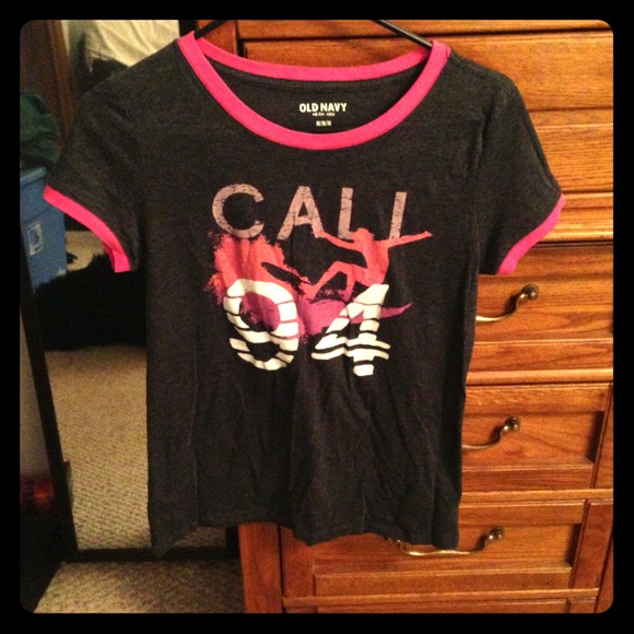Old Navy tee shirt - Picture 1 of 2