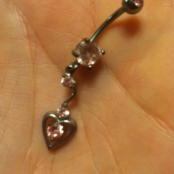 belly button ring!💎❌No Trades❌ No Paypal⛔️ - Picture 3 of 4