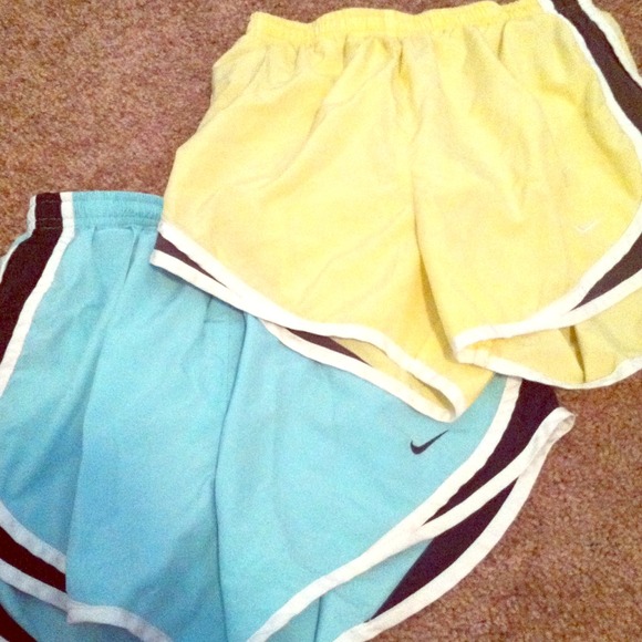 RESERVED! Nike track shorts!! Size small!