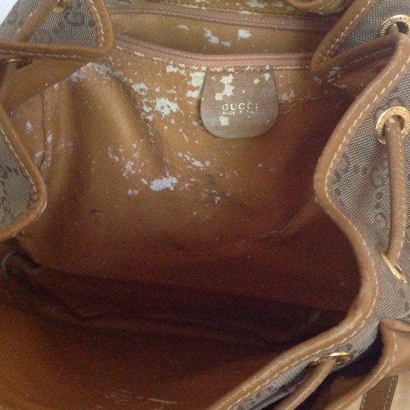 SOLD!!! Authentic Vintage GUCCI Backpack - Picture 3 of 3