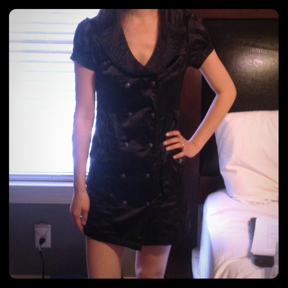 NWT Simple Classy Black Dress! Size Small.