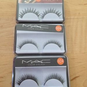 Set of 3 false eye lashes