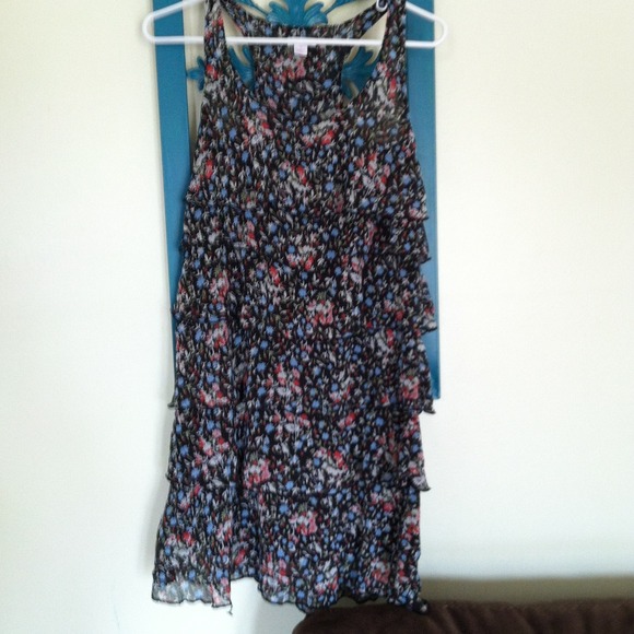 Size small xhilaration tiered dress from target.$8