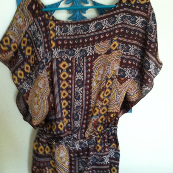 Size small top from Francesca's.
