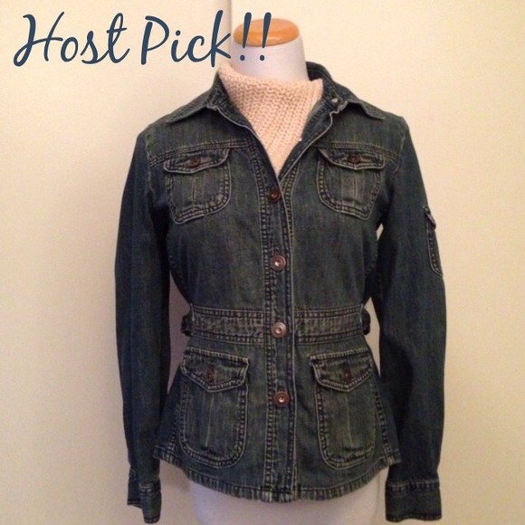 🚫SOLD🚫🎊Host Pick!🎊 8/31/13 J. Crew Jean Jacket