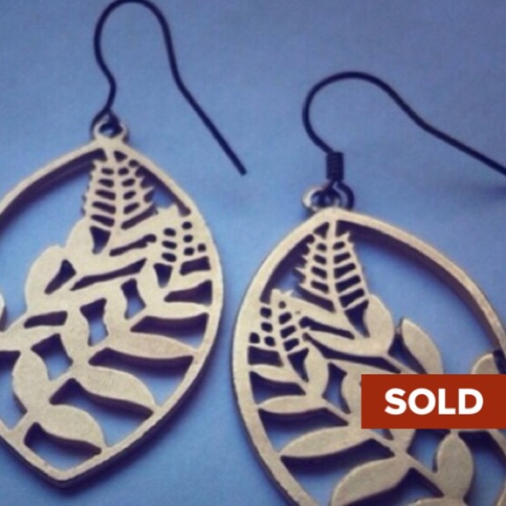 Brushed Gold Flower & Vine Earrings - Picture 1 of 1