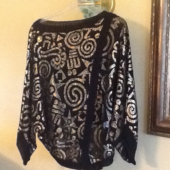 Black and gold beautiful top made in Italy - Picture 1 of 1