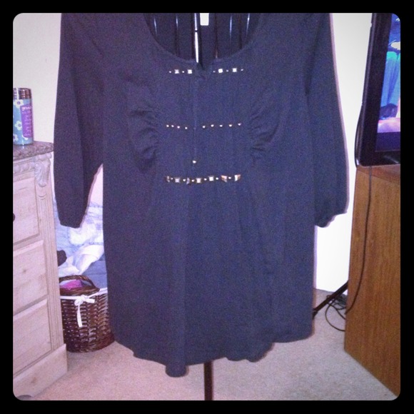 Very cute shirt 💕 NWOT❗black 2x