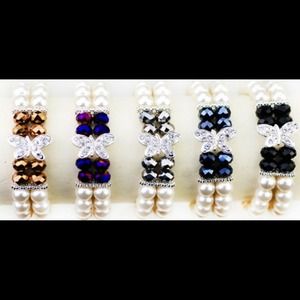 NWT, Assorted Color Butterfly Pearl Bracelet!