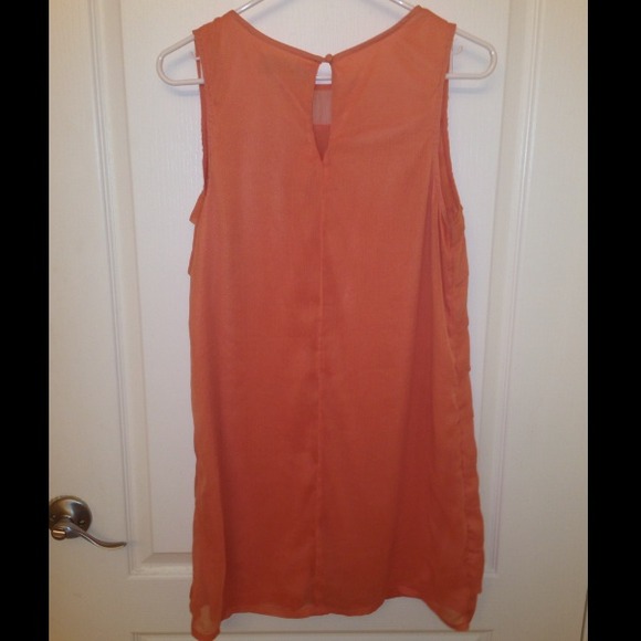 Spring time dress - Picture 2 of 4