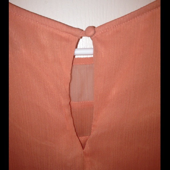 Spring time dress - Picture 3 of 4