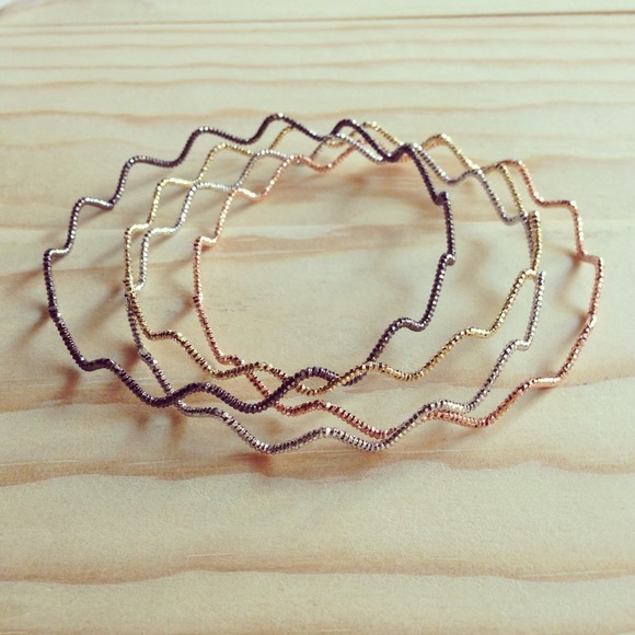 Jewelry - Druzy bangles