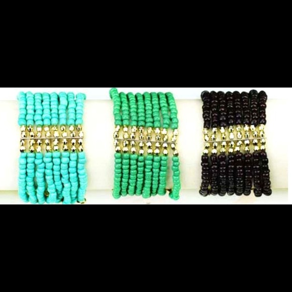 NWT, 8-Layered Beaded Bracelets w/ Gold Accents!
