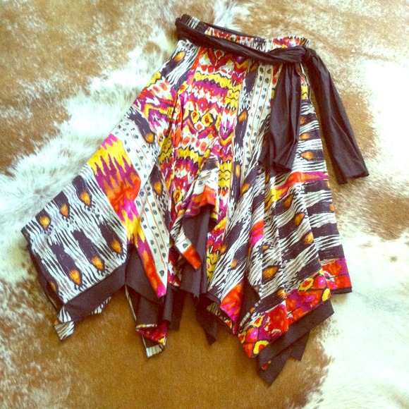 kenar Dresses & Skirts - Aztec Tribal Drapey Layered Skirt- Gorgeous!!
