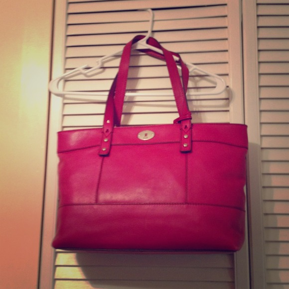 Fossil Handbags - Hold Fossil bag